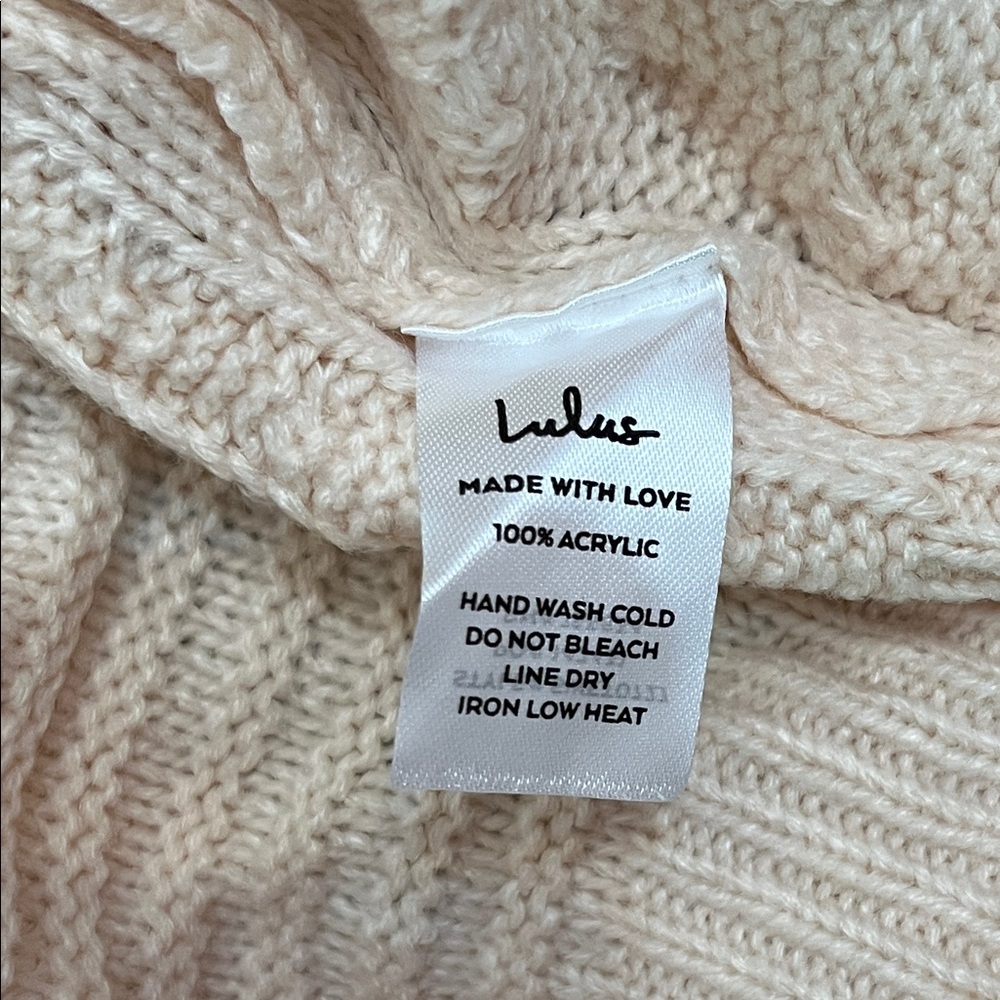 NWT Lulus Cable Knit Cream Turtleneck and Matching Skirt - Picture 5 of 7